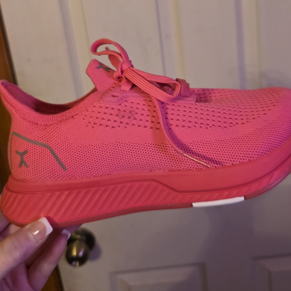 Flux Footwear Pink Shoes
